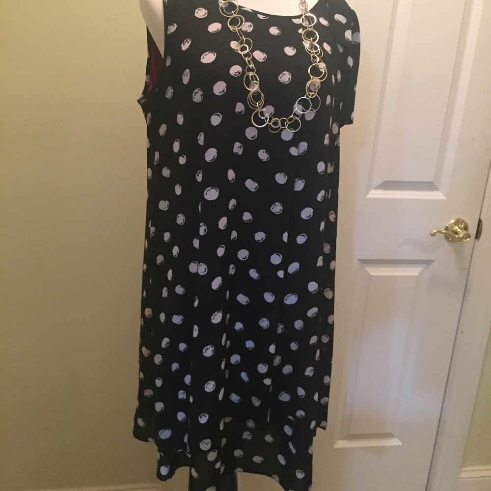 SLNY black and white sleeve dress with red trim